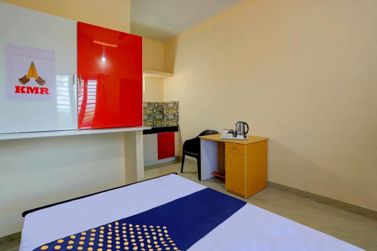 Hotel Km Residency Spot On Punalur 3*,